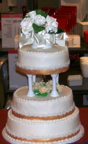 Macys Bridal Cake